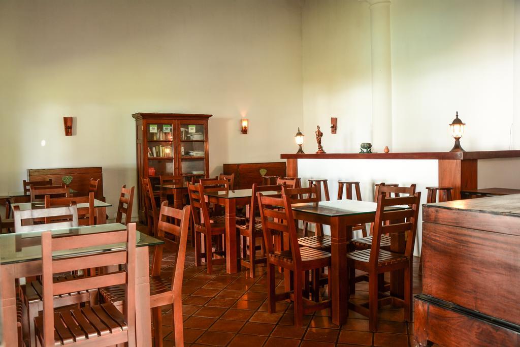 Villa Tissa Beach Resort Weligama Exterior photo