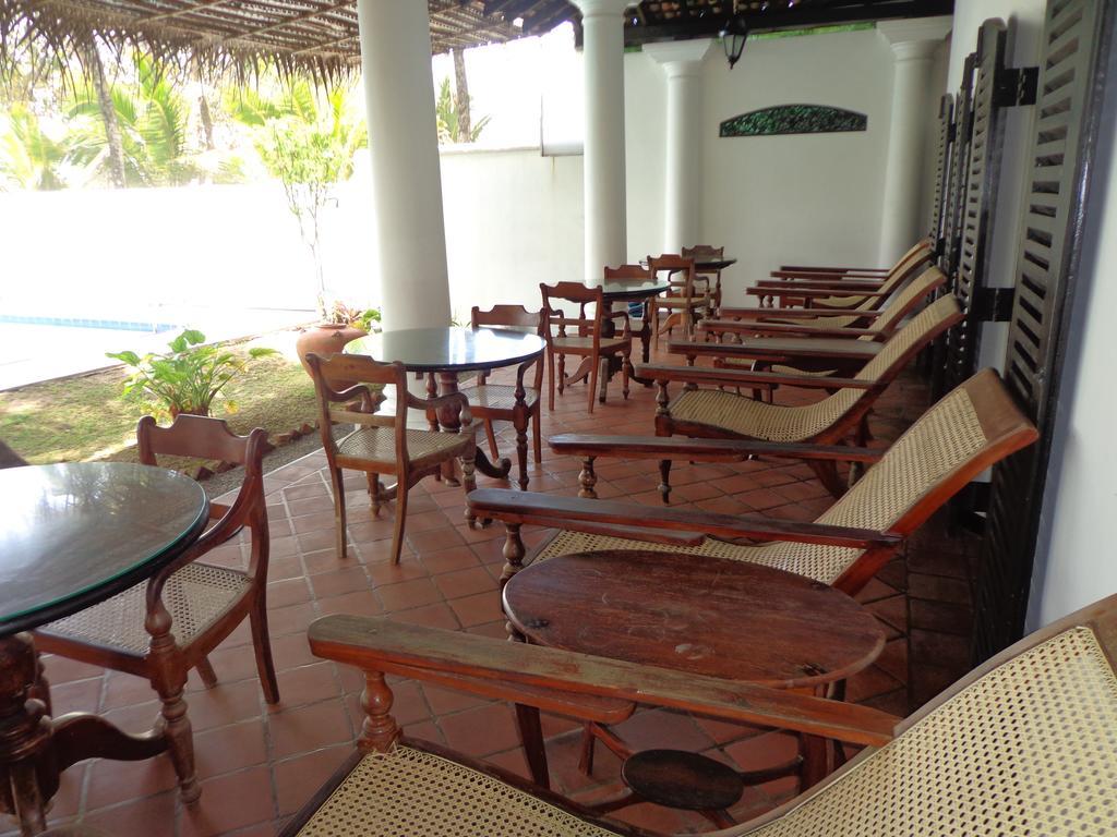 Villa Tissa Beach Resort Weligama Exterior photo