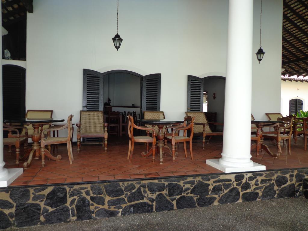 Villa Tissa Beach Resort Weligama Exterior photo