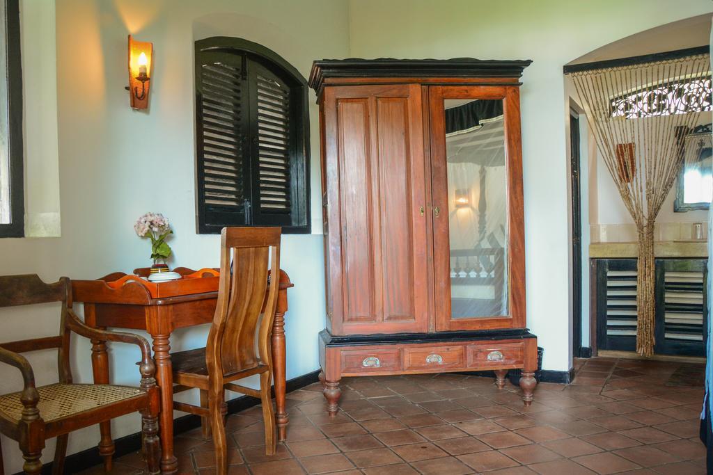 Villa Tissa Beach Resort Weligama Exterior photo
