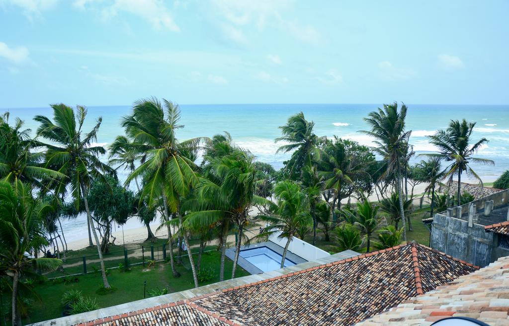 Villa Tissa Beach Resort Weligama Exterior photo
