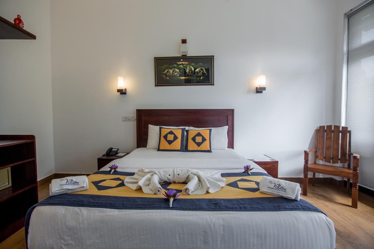 Villa Tissa Beach Resort Weligama Exterior photo